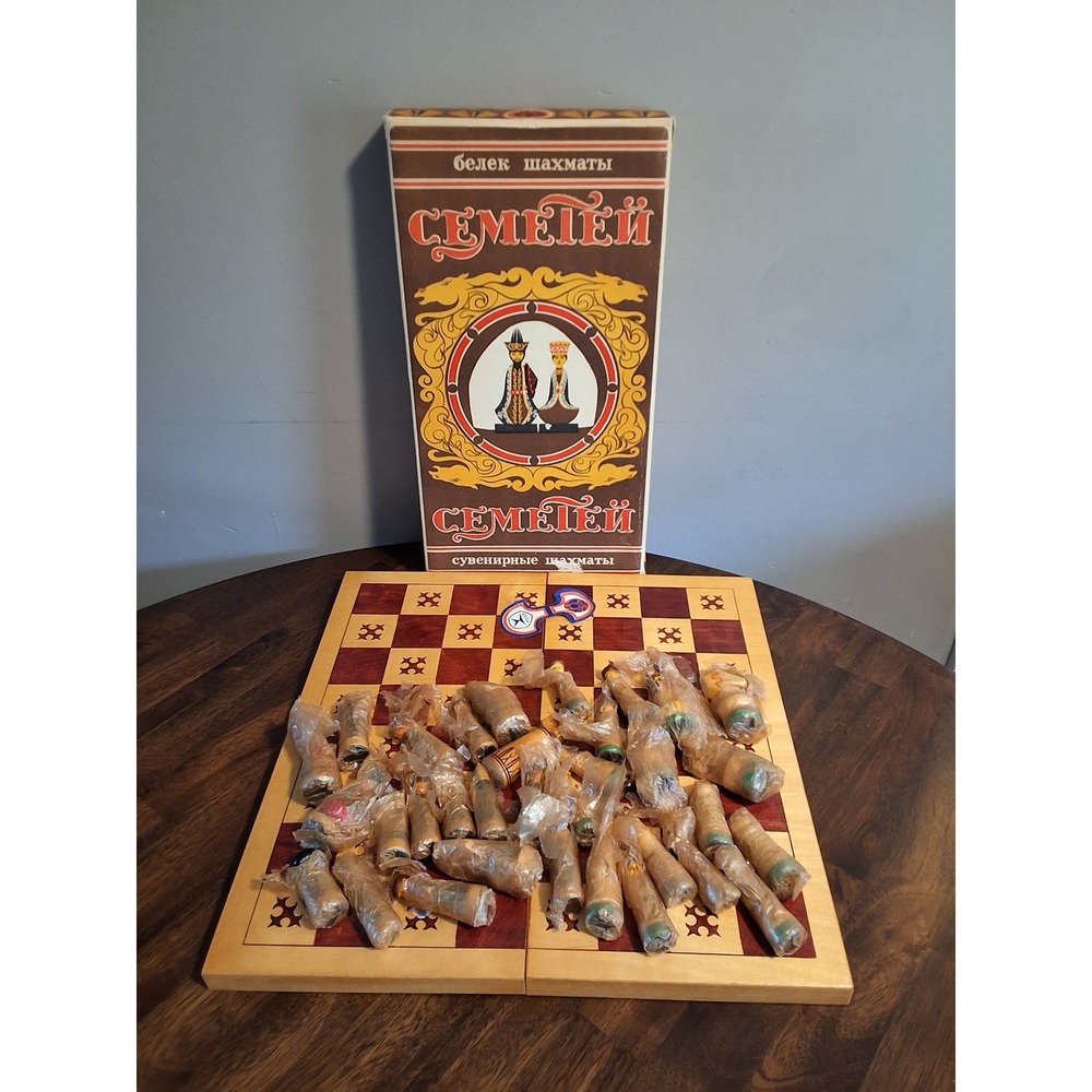 Vintage Unused Soviet Semetei Wooden Chess Set Hand Painted COMPLETE Plus Extra!